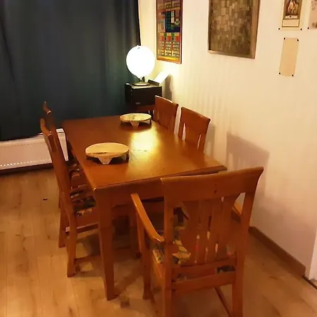 Luxurious 2 Bedroom Apartment